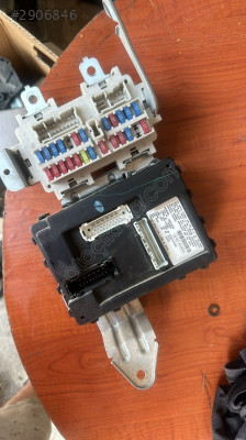 2004 INFİNİTİ FX35 BODY KONTROL BEYNİ