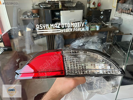 GRANDE PUNTO SAĞ ARKA REFLEKTÖR