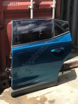 PEUGEOT 408 SOL ARKA KAPI HATASIZ DOLU