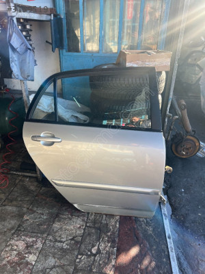 TOYOTA COROLLA Sağ Arka Kapı - MERT OTO Çıkma Parçalar