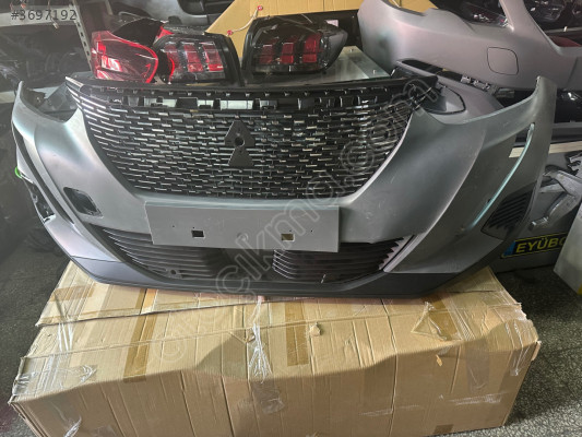 Peugeot 2008 ön tampon dolu