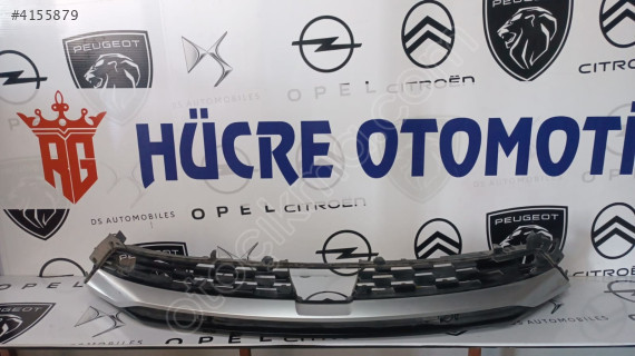 Opel Grandland X Makyajlı Ön Tampon Alt Izgarası 9840142077