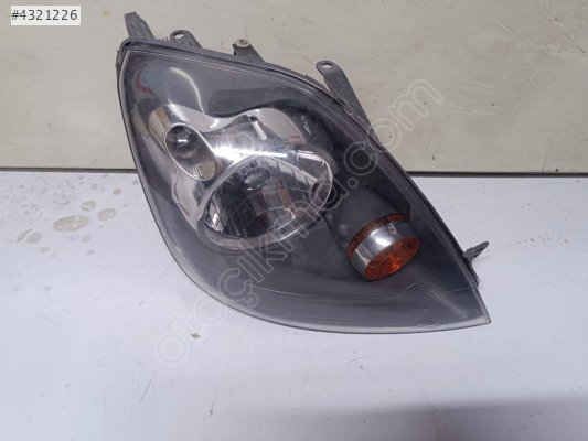 FORD FİESTA SAĞ ÖN FAR 2005-2008 SIFIR AYARINDA