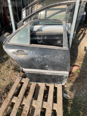 MERCEDES C KASA SAĞ ARKA KAPI ÇIKMA ORJİNAL PARÇASI 1995