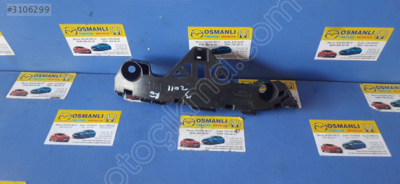Mazda   3 Tampon Braketi Sağ Ön