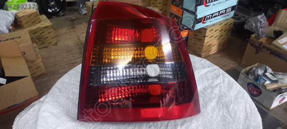 Astra G HB sağ stop füme OEM 1222076 sıfır yan sanayi depo