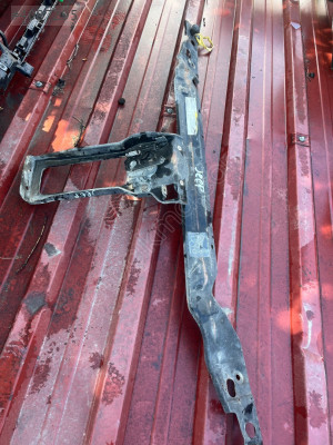 JEEP CHEROKE ÖN PANEL