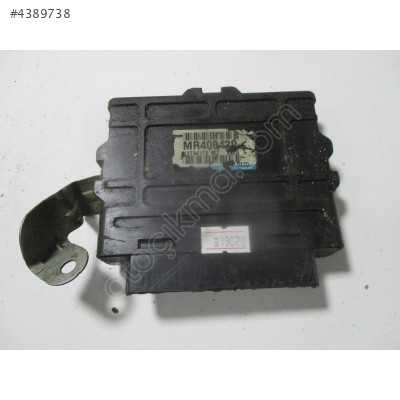 Mitsubishi Pajero Şanzıman Modülü MR400420 X2T34172