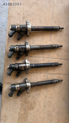 CITROEN C4  ENJEKTÖR ÇIKMA 0445110252