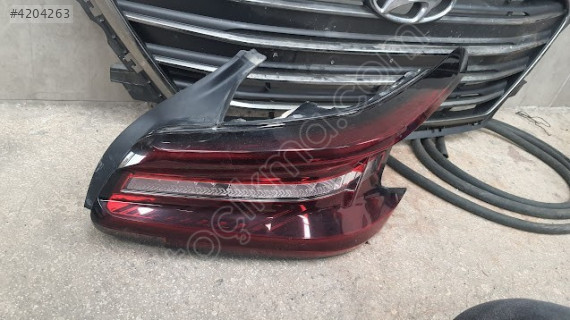 2021-2024 CİTROEN C4 X SAĞ STOP