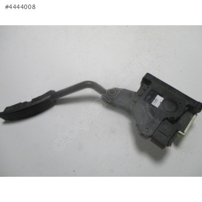 Opel Corsa Gaz Pedalı 13305805