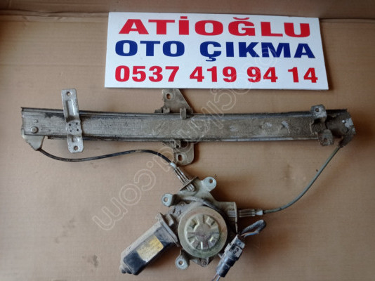 Hyundai Excel ön cam kirkosu sağ orjinal. 1991 1994