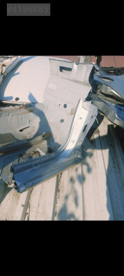 Renault Fluence sağ kapı direği marşpiyel ön