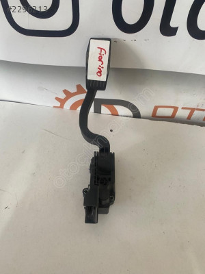 Fiat Fiorino Gaz Pedalı Hatasız Orjinal Çıkma