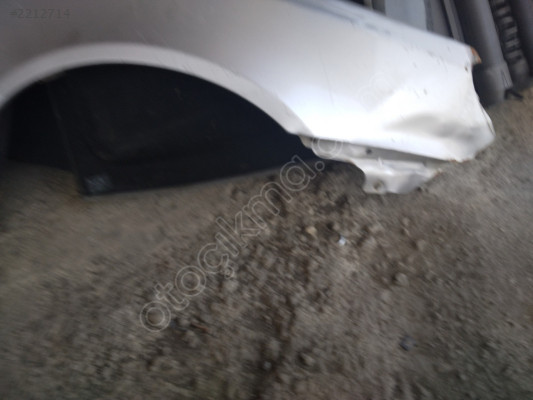 HYUNDAİ ACCENT ADMİRE SAĞ ÖN ÇAMURLUK