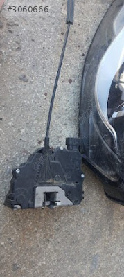 opel corsa d sol ön kapı kilidi sefalılar oto cıkma