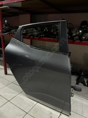 CLİO 5 SAĞ ARKA DOLU KAPI ÇIKMA ORJİNAL