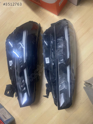 Clio 5 sağ far 260103507R