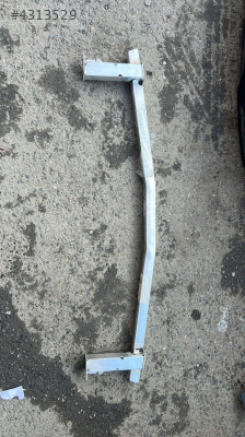 CİTRÖEN C4 C4X ALT TAMPON DEMİRİ 9834693680