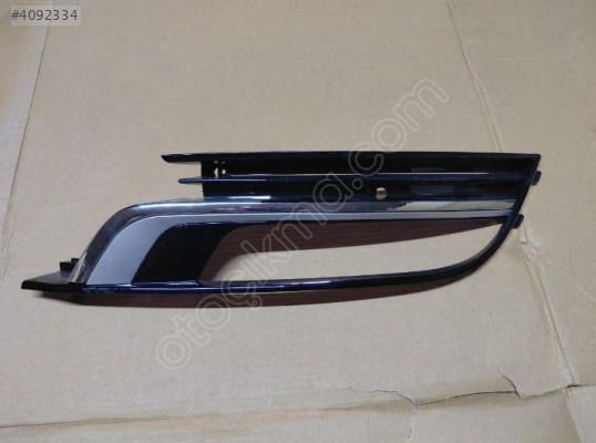 VW PASSAT CC 2013-2017 SAĞ SİS ÇERÇEVESİ KROMLU SIFIR 3C8854662