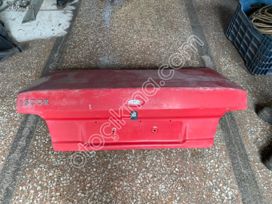 FORD ESCORT BAGAJ KAPAĞI SEDAN 1990-2000 MODEL ORJİNAL ÇIKMA
