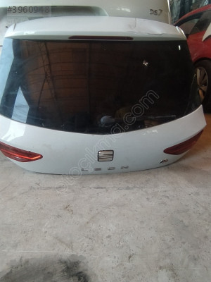 SEAT LEON ARKA BAGAJ KAPAĞI BEYAZ HATASIZ 2019