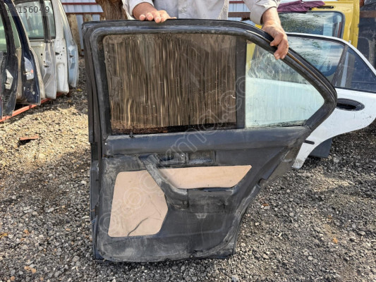 BMW 5 SERİSİ SAĞ ARKA KAPI DÖŞEMESİ,BMW E34 SAĞ ARKA KAPI DÖŞEME