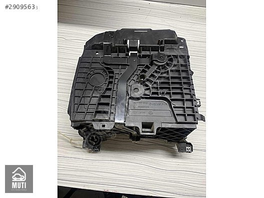 RENAULT MAİS, Fluence Akü Alt Bakaliti 244466737R