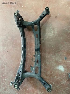 AUDİ A3 ARKA DİNGİL