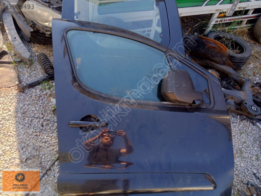 CITROEN BERLINGO SAĞ ÖN KAPI ORIJINAL ÇIKMA