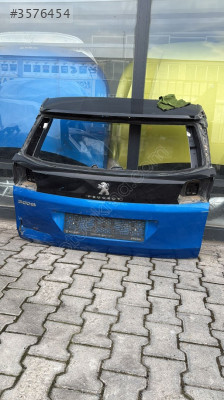 Peugeot 3008 bagaj kapağı