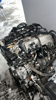 Audi a4 2023 2.0 dizel çıkma dolu motor