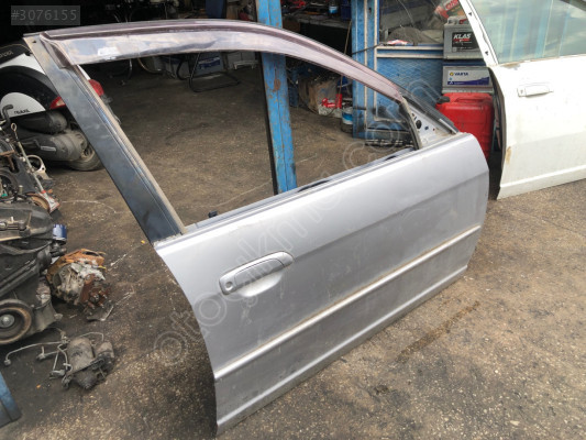 Honda Civic VTEC 1-2 için Sağ Ön Kapı - Oto Çıkma Parça
