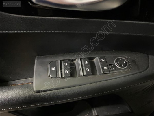 2023 Kia Cerato Dörtlü Cam Düğmesi