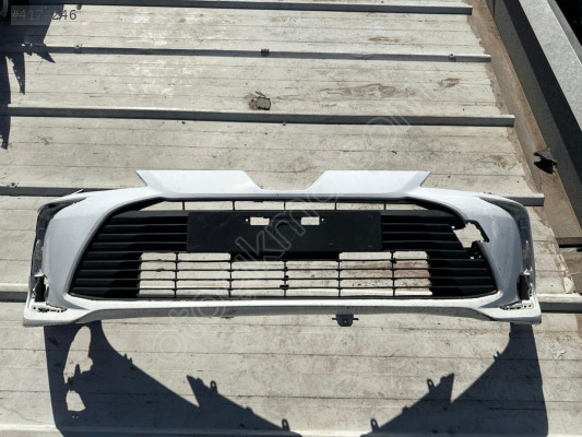 2019/2024 TOYOTA COROLLA BEYAZ ÖN TAMPON ORJINAL