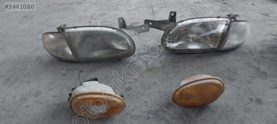 Hyundai Accent sağ sis farı