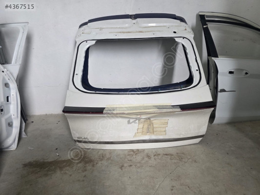 KİA EV6 BEYAZ BAGAJ KAPAĞI ORJINAL