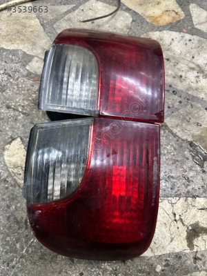 HYUNDAİ STAREX SAĞ SOL ARKA DIŞ STOPLAR ORJİNAL