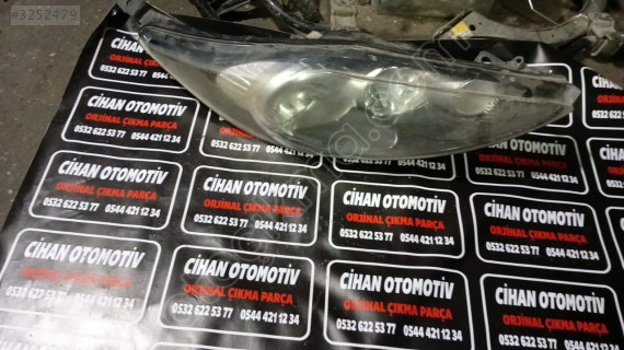 Ford Fiesta sağ ön