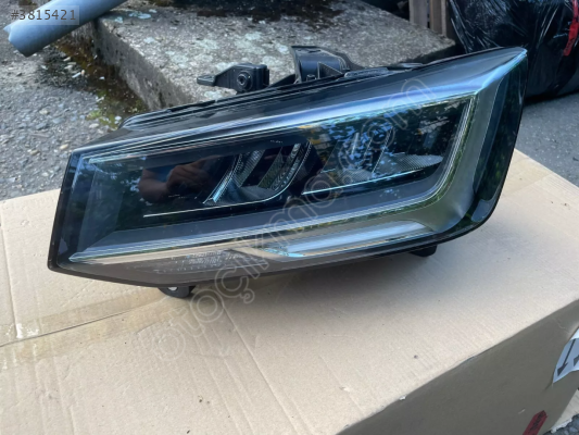 AUDI Q2 ÇIKMA ORJİNAL SAĞ - SOL FAR