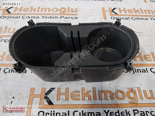 HYUNDAİ KONA KOLSÜL ORTA BARDAKLIK