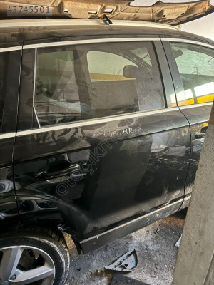 Audi Q7 Sağ Arka Kapı - Oto Yedek Parça - Tel: 05366077016