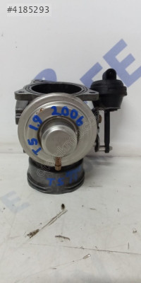 volkswagen t5 2006 1.9 çıkma gaz kelebeği (son fiyat)