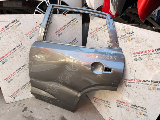 Nissan Kaşgai sol arka kapı 2023 2025 model (az hasarlı