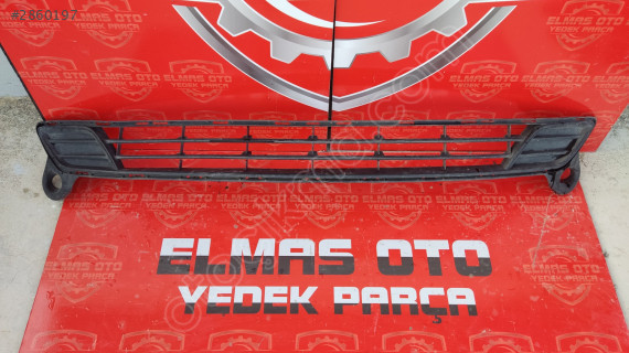 PEUGEOT 301 ÖN TAMPON ORTA IZGARASI ÇIKMA PARÇA