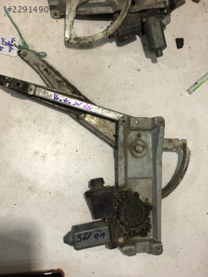 Opel Vectra B Sol Ön Kapı Cam Krikosu