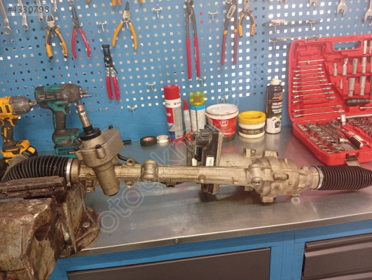 Tesla Model 3 Direksiyon Kutusu