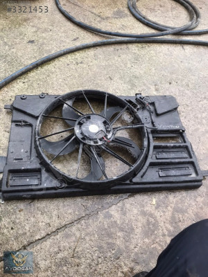 OTO CEM'DEN ÇIKMA FORD CUSTOM V362 FAN MOTORU