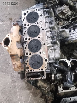 Isuzu şampiyon NPR 66 silindir kapağı