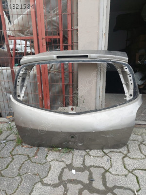 RENAULT CLİO 3 BAGAJ KAPAĞI ORİJİNAL ÇIKMA